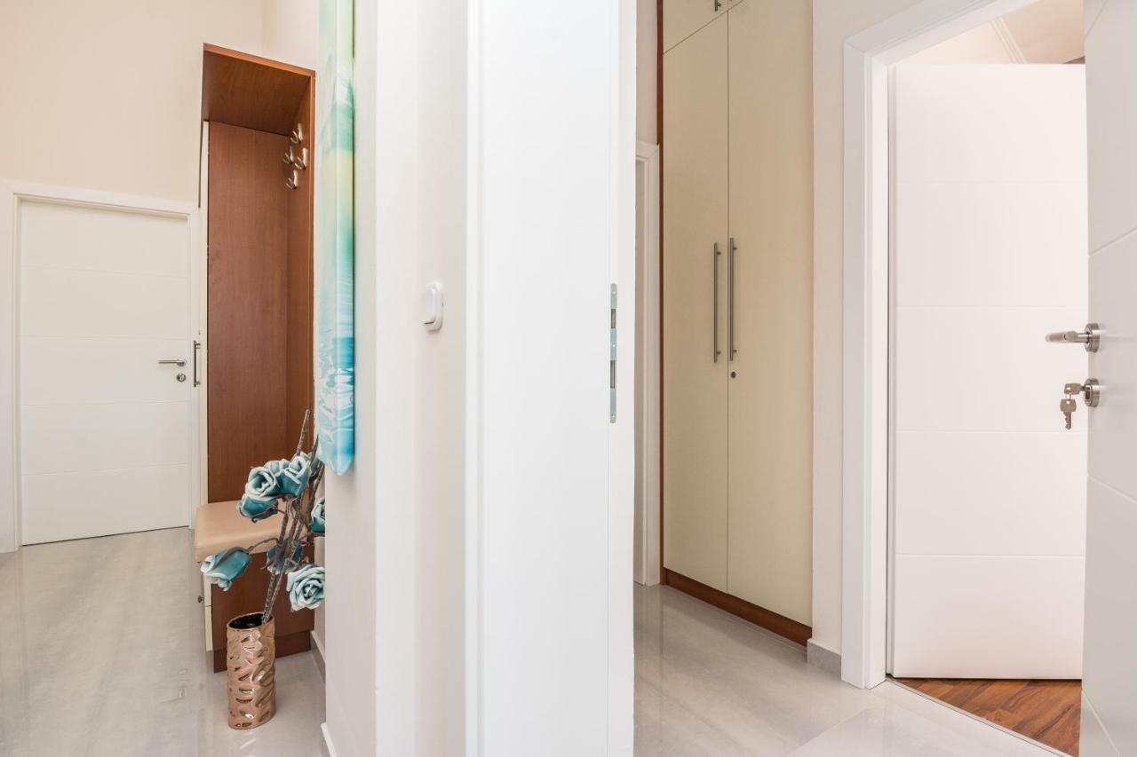 Apartments Medanic - Private Pool Privlaka  Ngoại thất bức ảnh