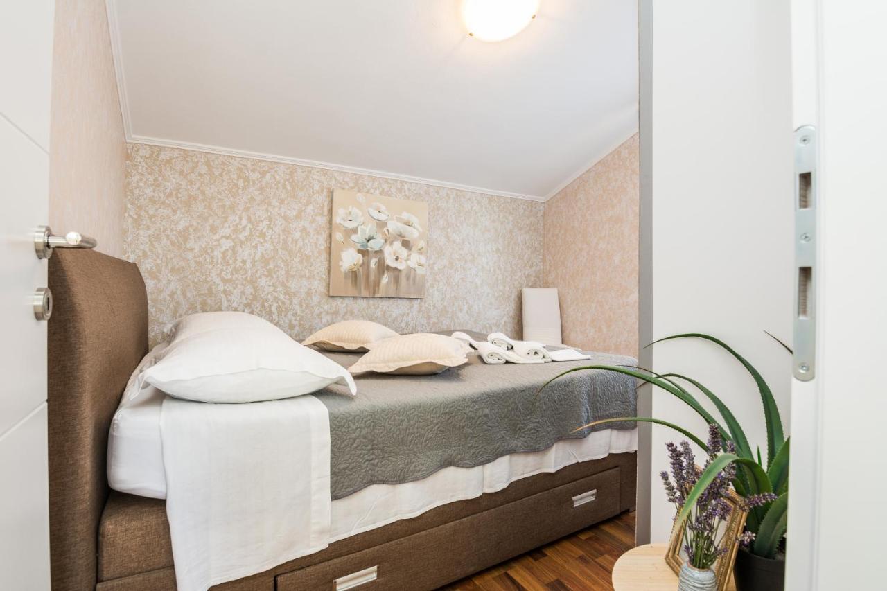 Apartments Medanic - Private Pool Privlaka  Ngoại thất bức ảnh