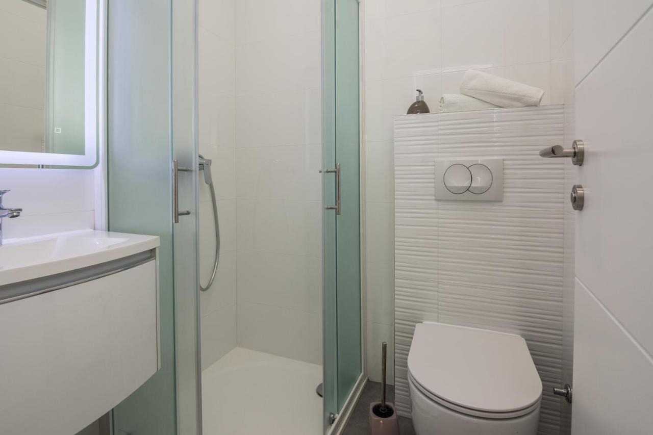 Apartments Medanic - Private Pool Privlaka  Ngoại thất bức ảnh