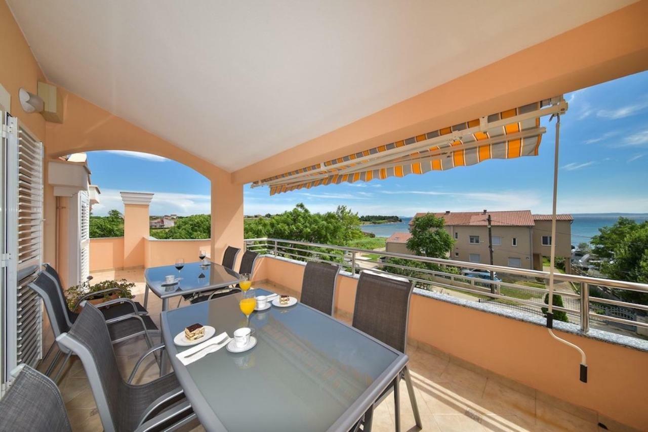 Apartments Medanic - Private Pool Privlaka  Ngoại thất bức ảnh