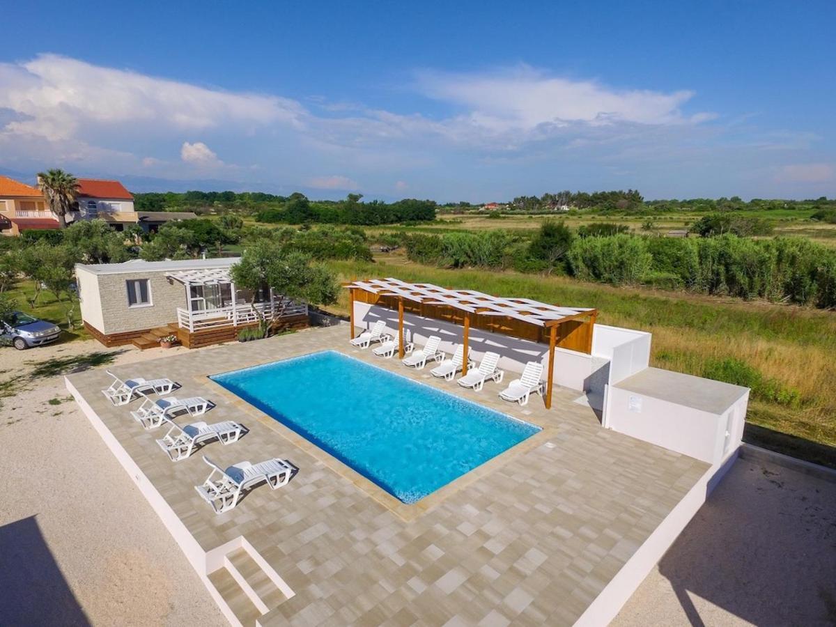 Apartments Medanic - Private Pool Privlaka  Ngoại thất bức ảnh